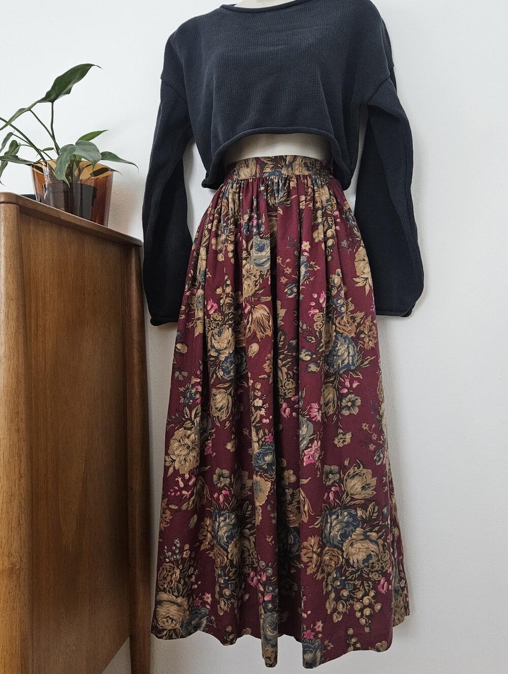 vintage floral 90s cottage boho grunge y2k hippie indie urban midi skirt